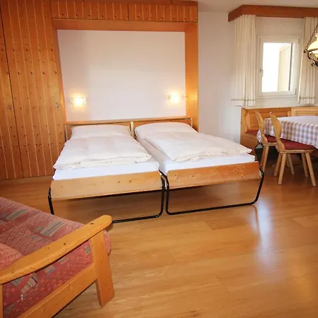 Residenza Lagrev 1 1 2 Zimmerwohnung Nr 011 - Typ 15a - Hochparterre - N W Lägenhet Sils Maria